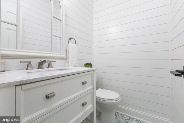 6829 FOX RIDGE RD, Spotsylvania, VA 22551