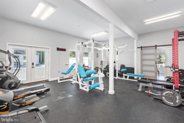 6829 FOX RIDGE RD, Spotsylvania, VA 22551