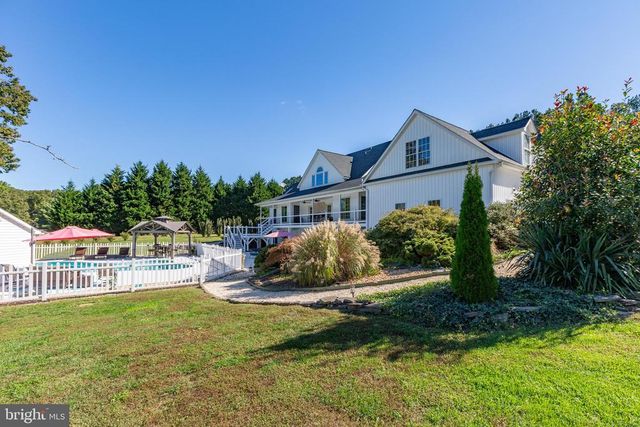6829 FOX RIDGE RD, Spotsylvania, VA 22551