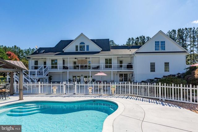 6829 FOX RIDGE RD, Spotsylvania, VA 22551