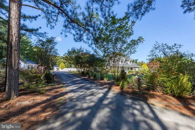 6829 FOX RIDGE RD, Spotsylvania, VA 22551
