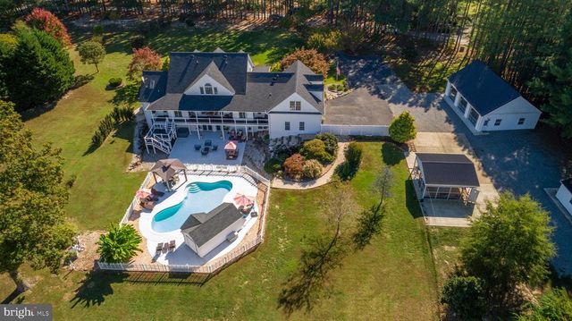 6829 FOX RIDGE RD, Spotsylvania, VA 22551