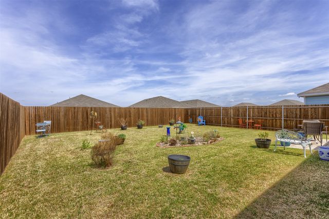 322 Ashbrook Way, Princeton, TX 75407