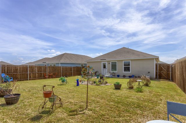 322 Ashbrook Way, Princeton, TX 75407