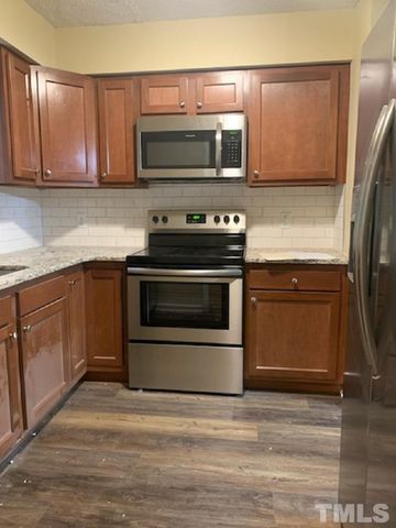 5534 Kaplan Drive, Raleigh, NC 27606