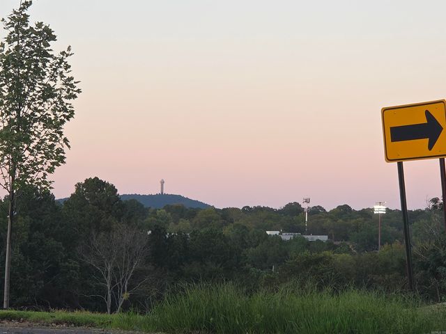 323 Lakeshore Drive, Hot Springs, AR 71913