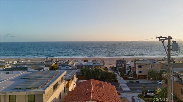 220 Manhattan Avenue, Manhattan Beach, CA 90266
