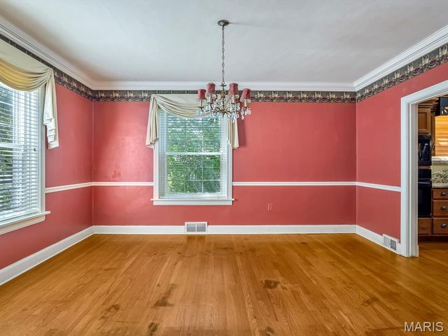 919 E Monroe Street, Belleville, IL 62220