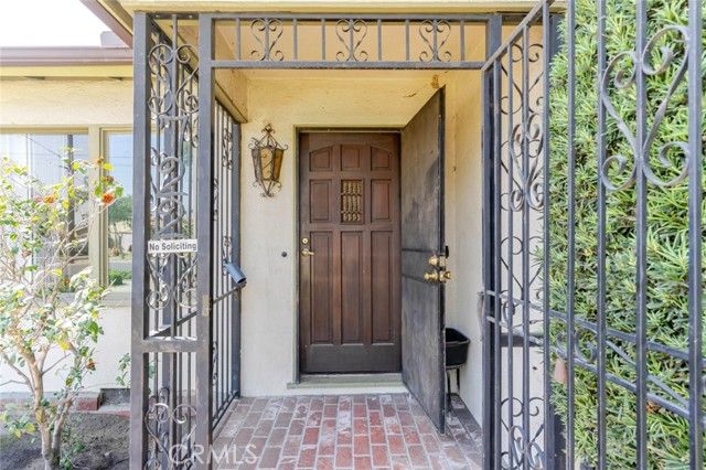 722 E 6th Street, Ontario, CA 91764