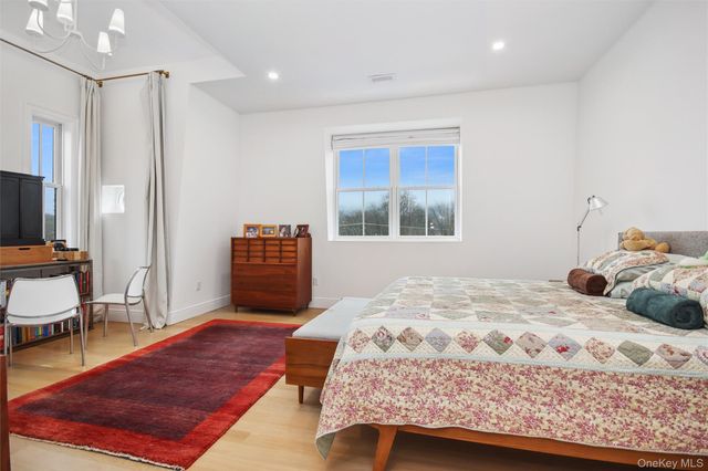 33 Davis Street, Beacon, NY 12508