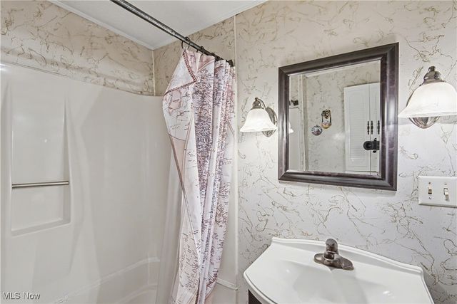 115 N Richview Avenue, Youngstown, OH 44509