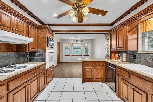 2437 SW 93rd Street, Oklahoma City, OK 73159