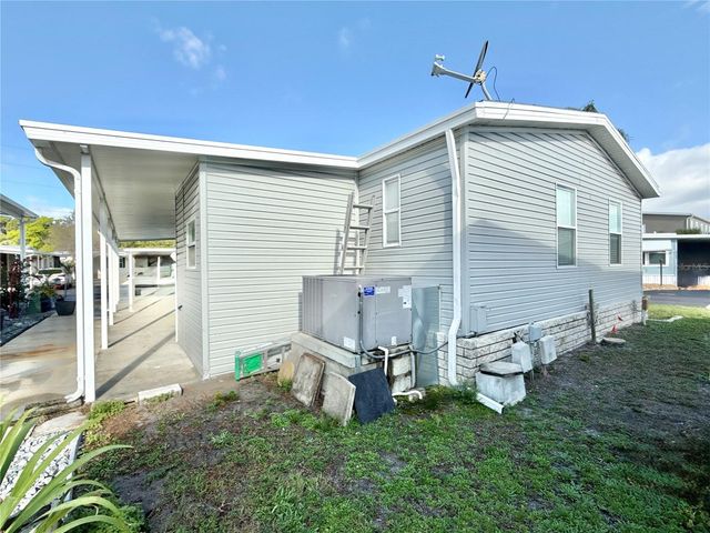 6907 AMERICANA DRIVE NE 101, St Petersburg, FL 33702