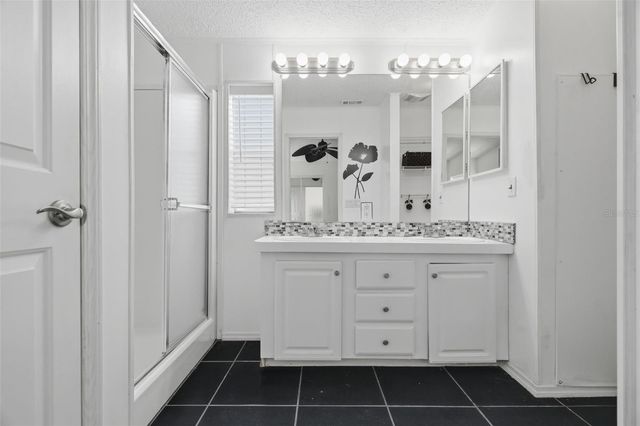 6907 AMERICANA DRIVE NE 101, St Petersburg, FL 33702