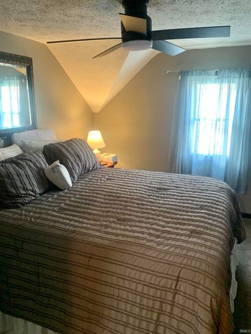 131 E Fox Street, South Bend, IN 46613