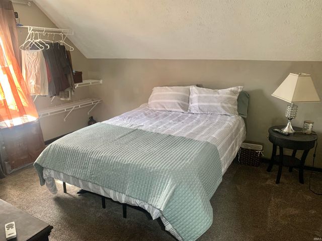 131 E Fox Street, South Bend, IN 46613