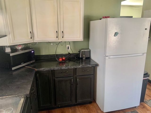 131 E Fox Street, South Bend, IN 46613