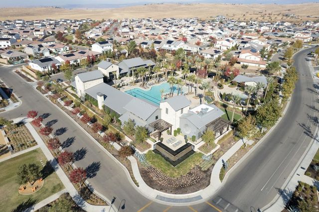 1007 Little Canyon Drive, Madera, CA 93636