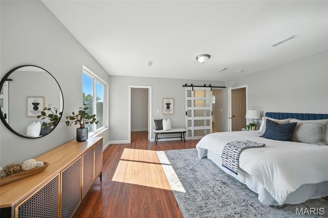 1623 Forest Avenue, St Louis, MO 63139