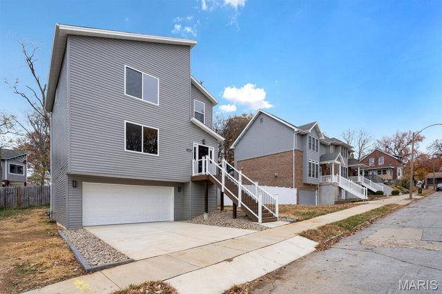 1623 Forest Avenue, St Louis, MO 63139