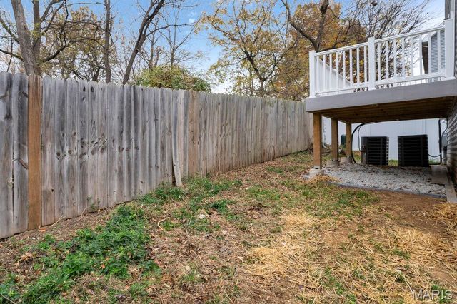 1623 Forest Avenue, St Louis, MO 63139