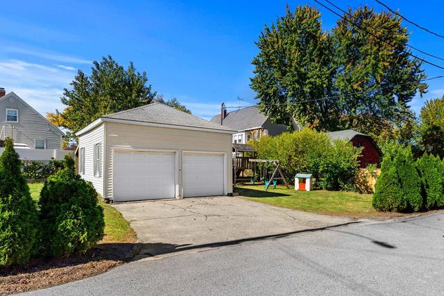 15 Springview Avenue, Manchester, NH 03103