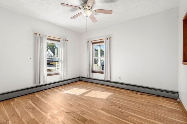 15 Springview Avenue, Manchester, NH 03103