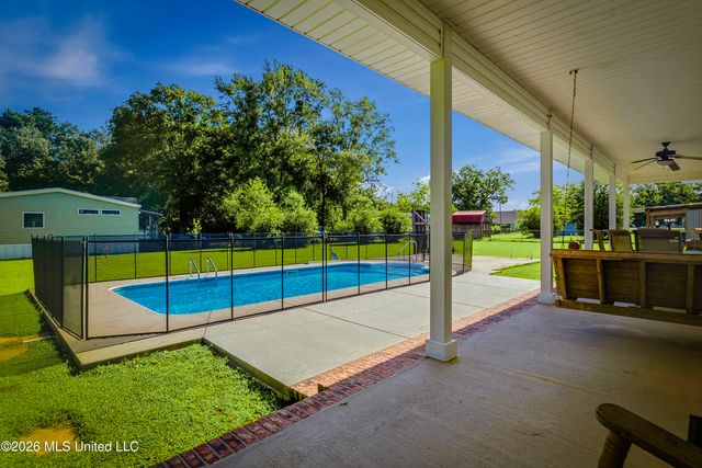 8217 Tucker Road, Biloxi, MS 39532