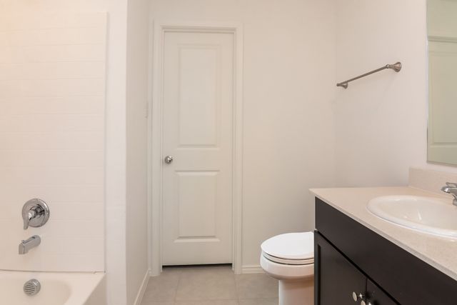 3104 Helix Bay Drive, Crandall, TX 75114