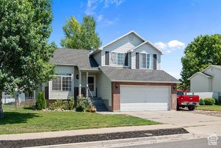2132 W 2175 N, Clinton, UT 84015
