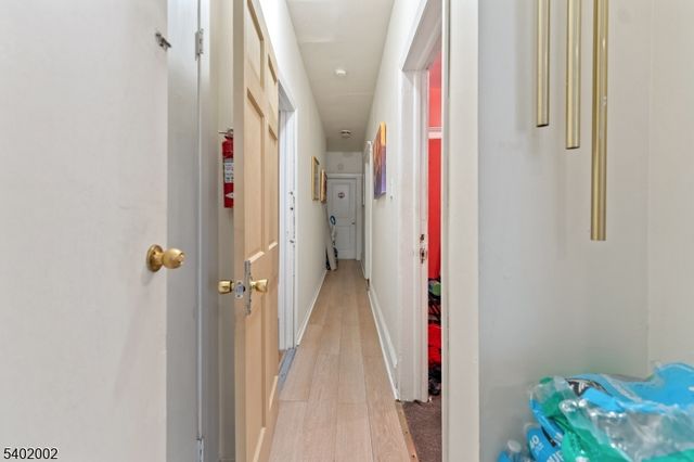 86 Clendenny Ave, Jersey City, NJ 07304