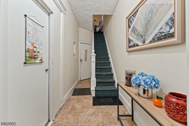 86 Clendenny Ave, Jersey City, NJ 07304