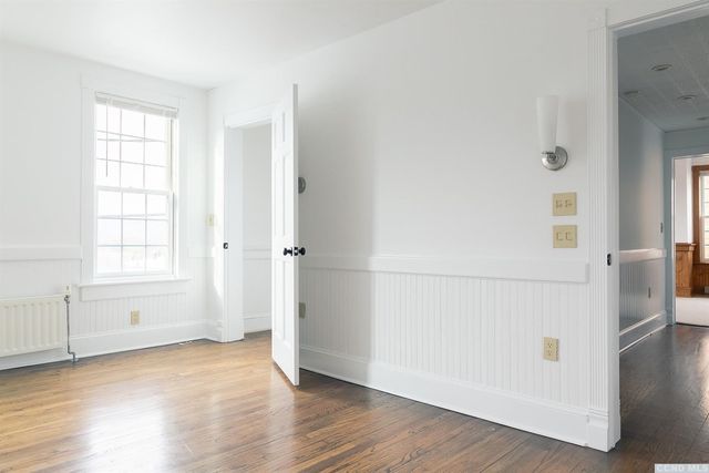 11 S South 6th Street, Hudson, NY 12534