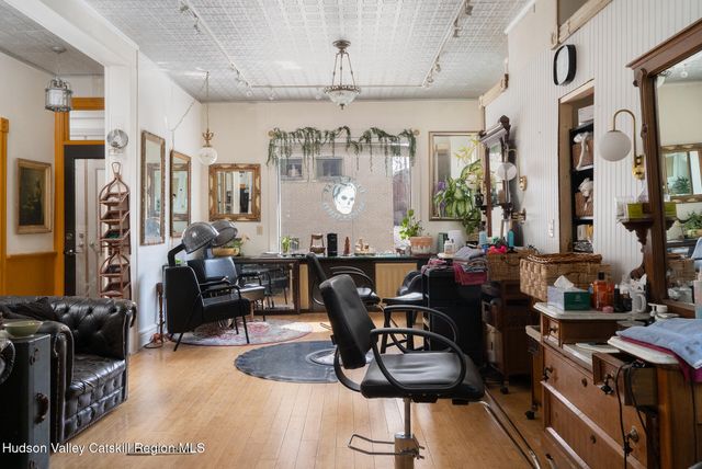 11 S South 6th Street, Hudson, NY 12534