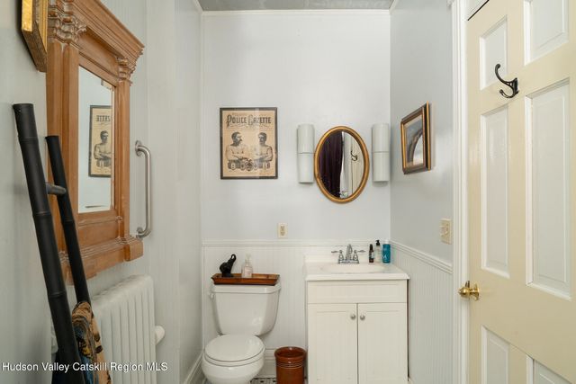 11 S South 6th Street, Hudson, NY 12534