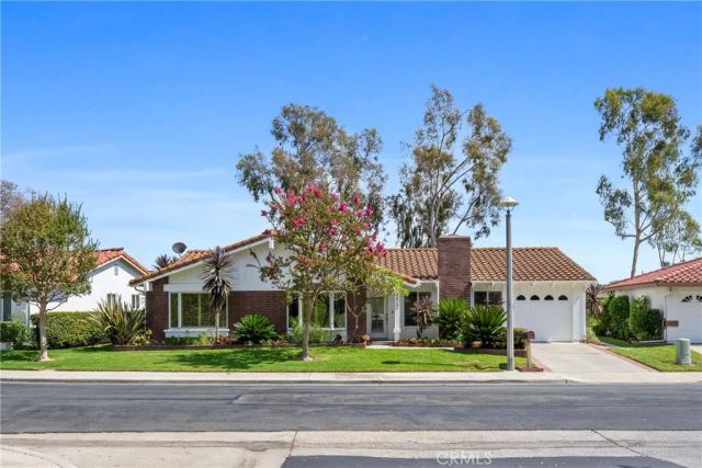 28162 Via Cernuda, Mission Viejo, CA 92692