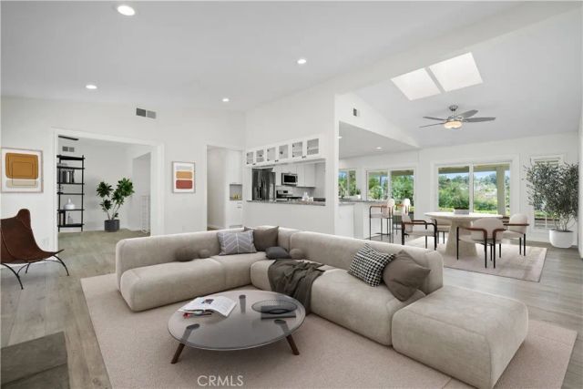 28162 Via Cernuda, Mission Viejo, CA 92692
