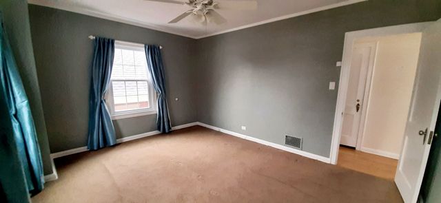 743 S East Avenue, Oak Park, IL 60304