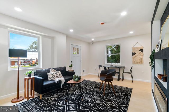5302 THE ALAMEDA, Baltimore, MD 21239