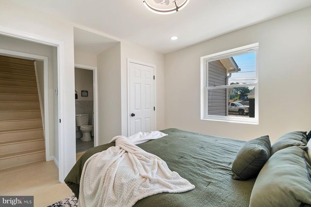 5302 THE ALAMEDA, Baltimore, MD 21239