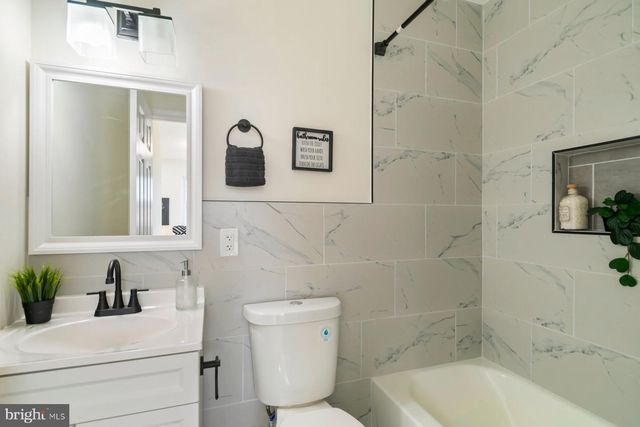 5302 THE ALAMEDA, Baltimore, MD 21239