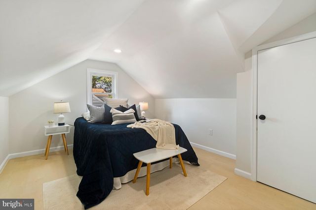 5302 THE ALAMEDA, Baltimore, MD 21239