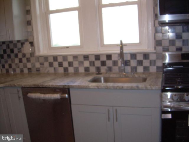 4937 N 7TH ST, Philadelphia, PA 19120