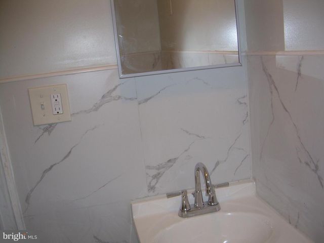 4937 N 7TH ST, Philadelphia, PA 19120