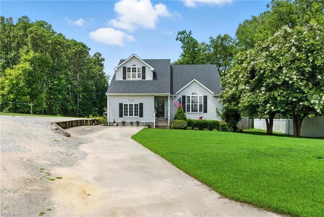 115 Royal Oak CT, Suffolk, VA 23434