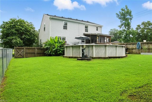 115 Royal Oak CT, Suffolk, VA 23434