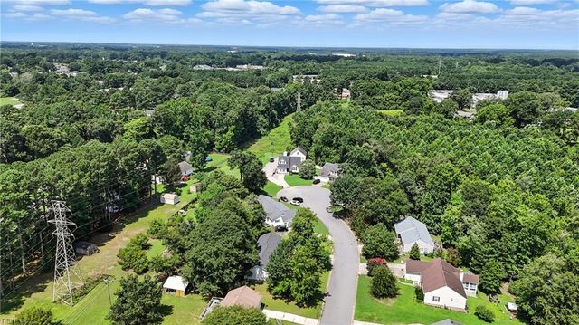 115 Royal Oak CT, Suffolk, VA 23434