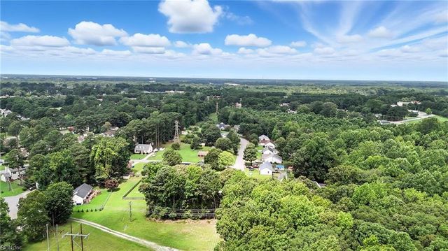 115 Royal Oak CT, Suffolk, VA 23434