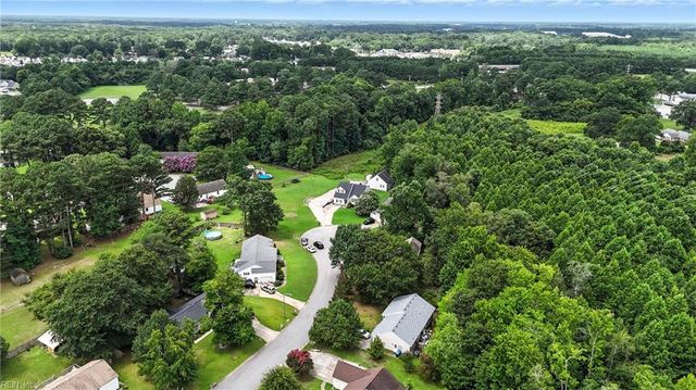 115 Royal Oak CT, Suffolk, VA 23434