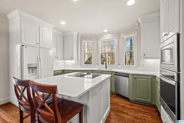 6740 CLEAR CREEK CIRCLE, Trussville, AL 35173